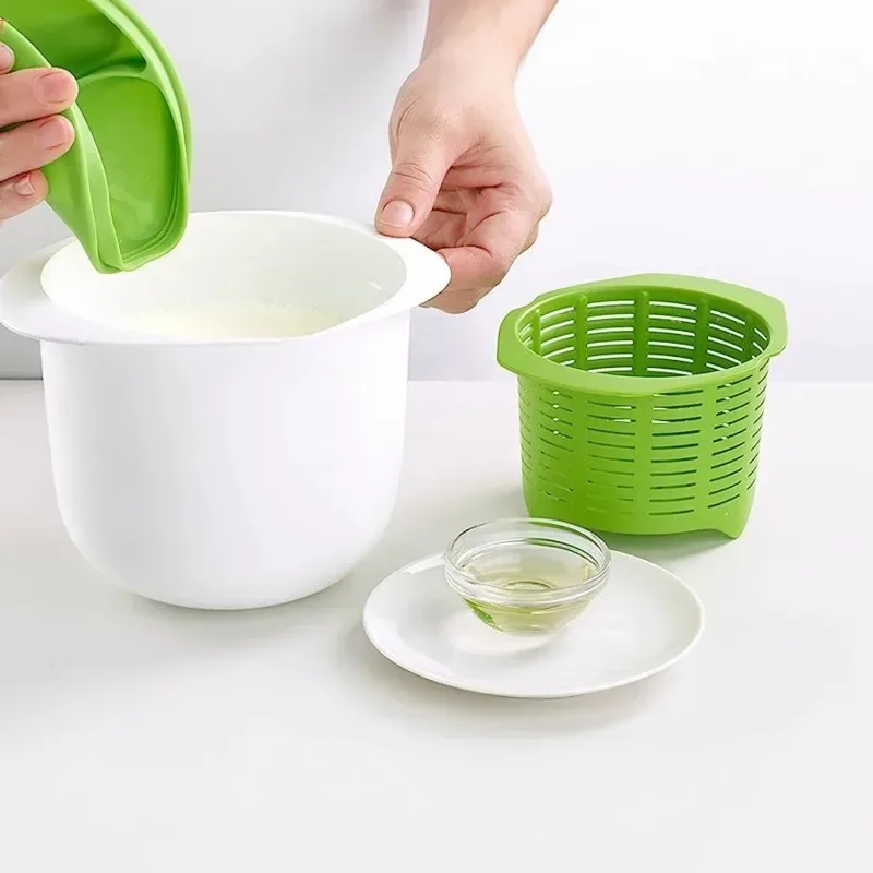 Kitchen Gadgets Recipes - Mikrodalga Fırın Silikon Peynir Yapıcı DIY